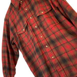 Pendleton Wool Red Plaid Over Shirt Mens Size M